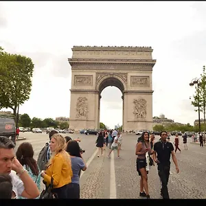  Appartement Champs Elysees 1