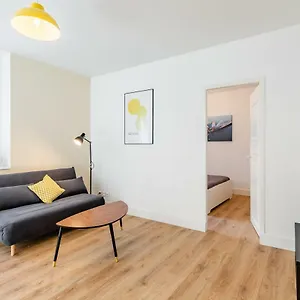 https://maison-de-ville-pour-4-personnes.fr-provencehotel.com